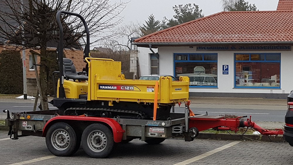 Tandemanhänger mit Raupendumper